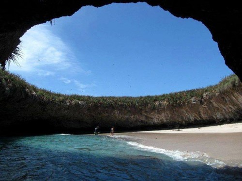 Mexico's Hidden Beach