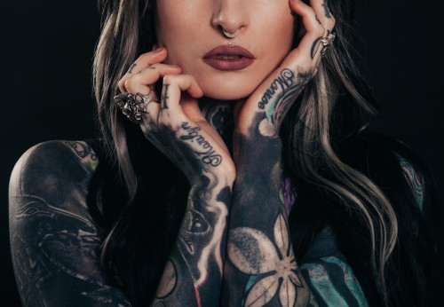 Women with floral tattoo design