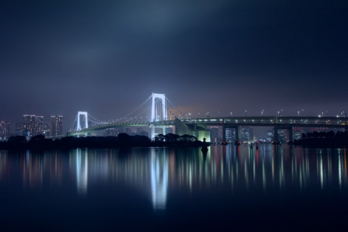 rainbow bridge , tokyo, japan