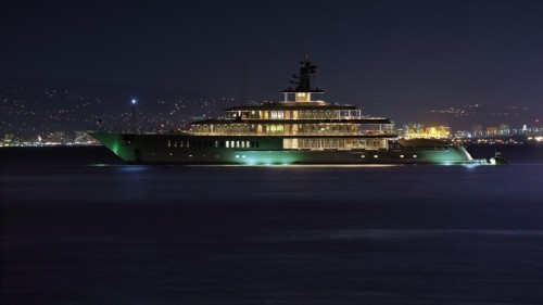 Luxury superyacht