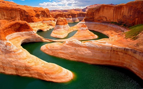 Grand_Canyon_of_the_Colorado-MAC_OS_X_Mountain_Lion_HD_Wallpapers_2560x1600.jpg