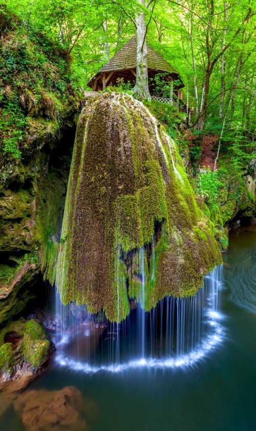Beautiful Waterfall in the World Bigar Romania