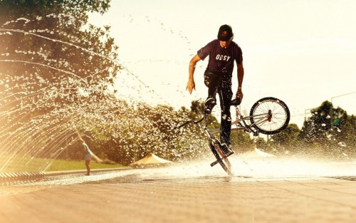 Amazing Stunt Of Bicycle