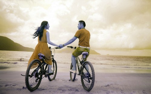Couple in Bycycle